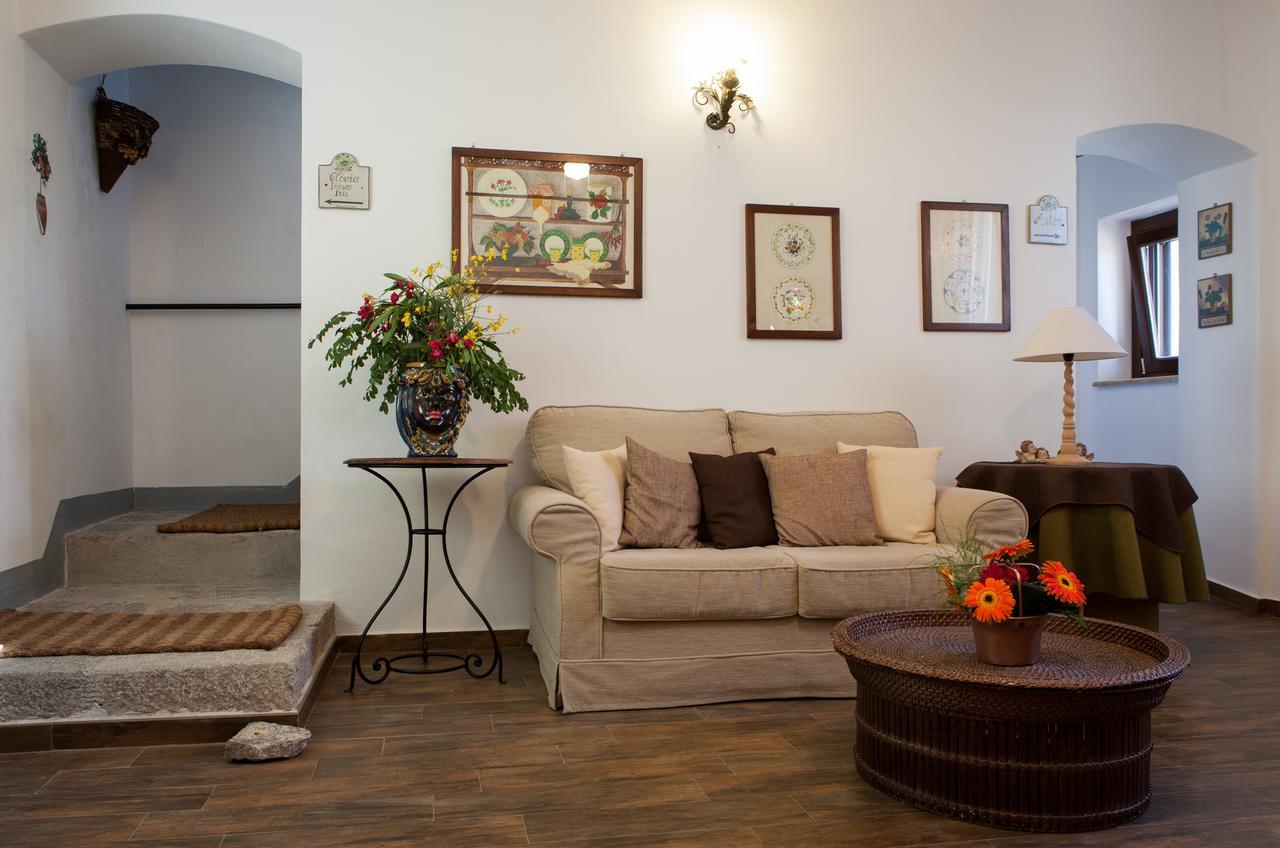 Scillato  La Ferula B&B 외부 사진